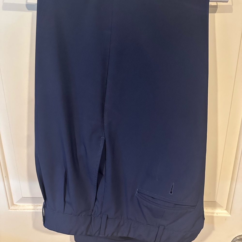 Roundtree & Yorke Performance Pants - 40 X 32 - Navy